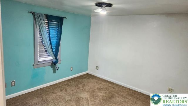 3807 Teak Drive, Lehigh Twp, PA 18067