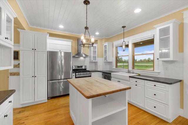 280 County Line ROAD, De Pere, WI 54115