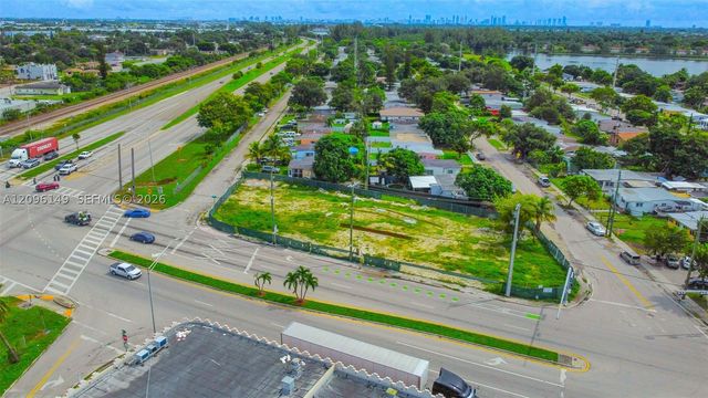 14585 NW 22nd Ave, Opa Locka, FL 33054