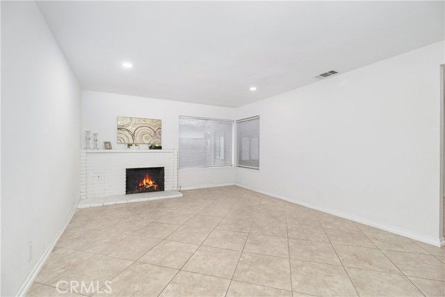 6897 Crest Avenue, Riverside, CA 92503