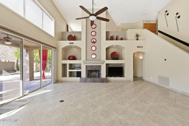718 E MOUNTAIN SAGE Drive, Phoenix, AZ 85048