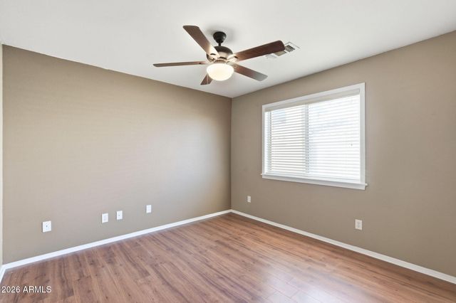 718 E MOUNTAIN SAGE Drive, Phoenix, AZ 85048