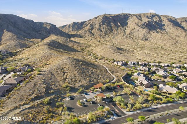 718 E MOUNTAIN SAGE Drive, Phoenix, AZ 85048