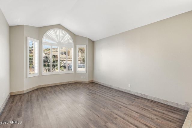 718 E MOUNTAIN SAGE Drive, Phoenix, AZ 85048