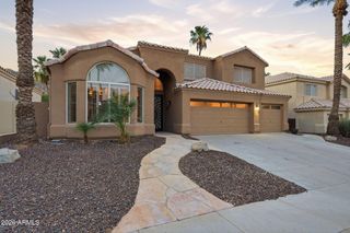 718 E MOUNTAIN SAGE Drive, Phoenix, AZ 85048
