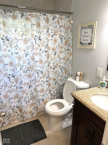 5902 Alpine Avenue, Indianapolis, IN 46224