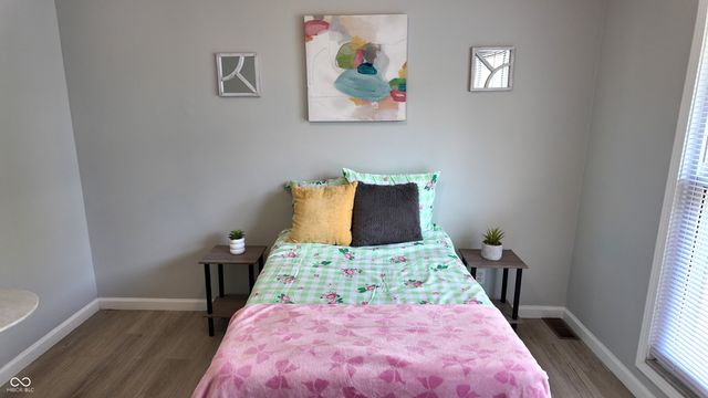 5902 Alpine Avenue, Indianapolis, IN 46224