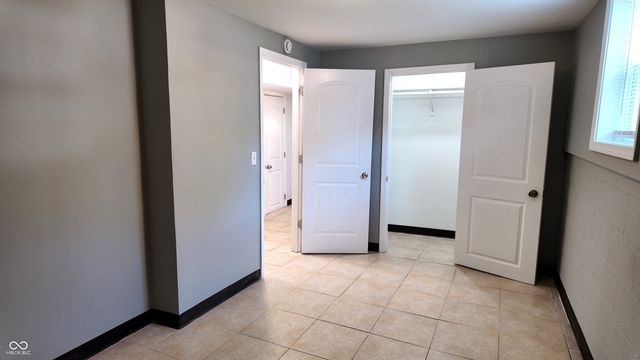 5902 Alpine Avenue, Indianapolis, IN 46224