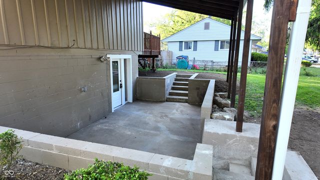 5902 Alpine Avenue, Indianapolis, IN 46224