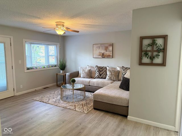 5902 Alpine Avenue, Indianapolis, IN 46224