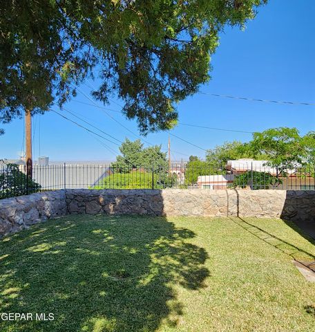 3229 TITANIC Avenue, El Paso, TX 79904