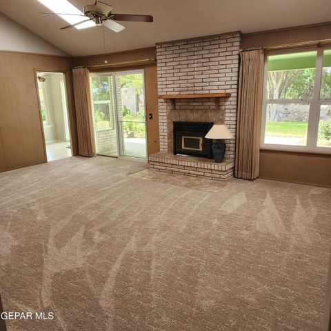3229 TITANIC Avenue, El Paso, TX 79904