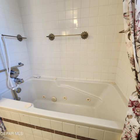 3229 TITANIC Avenue, El Paso, TX 79904