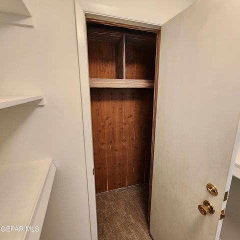 3229 TITANIC Avenue, El Paso, TX 79904