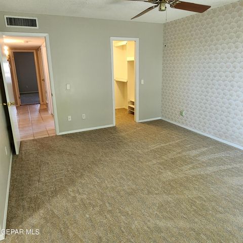 3229 TITANIC Avenue, El Paso, TX 79904
