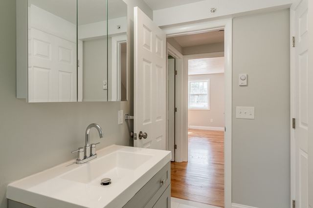 34B Boylston Street, Worcester, MA 01605