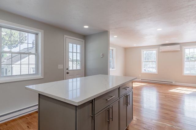 34B Boylston Street, Worcester, MA 01605