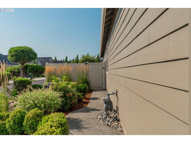 1619 Ne 174TH St, Ridgefield, WA 98642