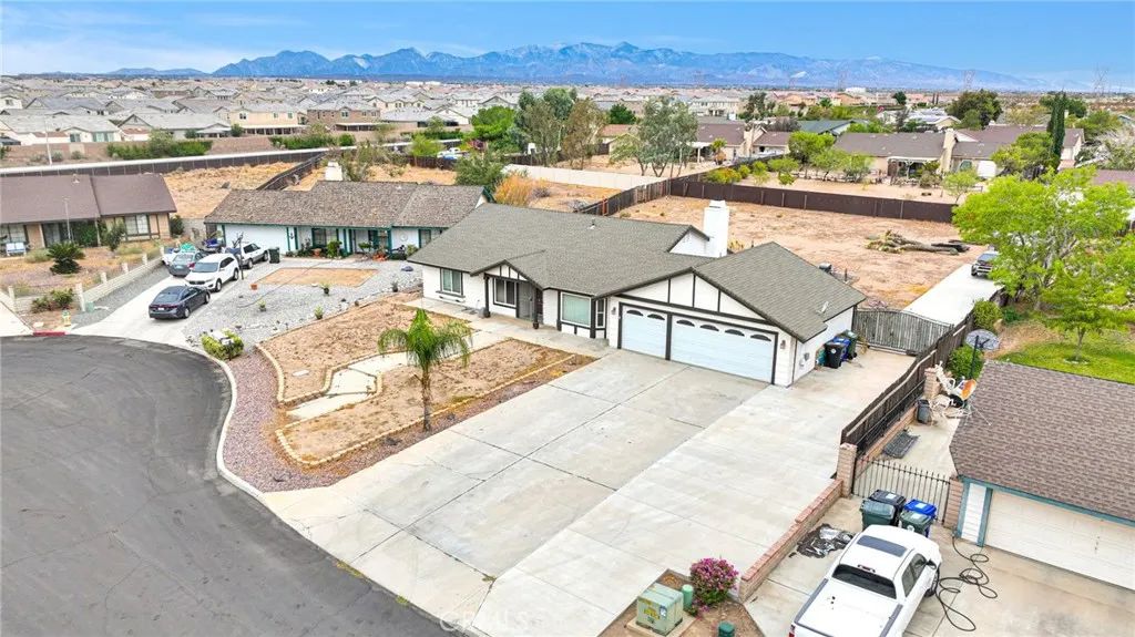 11334 Courtside, Victorville, CA 92392