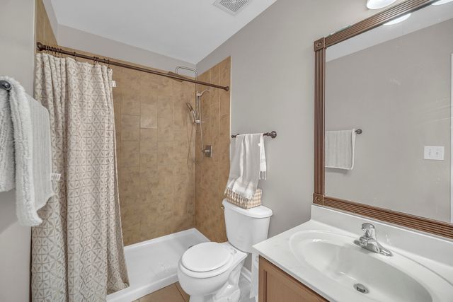 2418 Montclair Lane, Montgomery, IL 60538