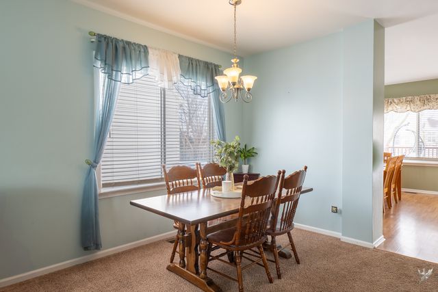 2418 Montclair Lane, Montgomery, IL 60538