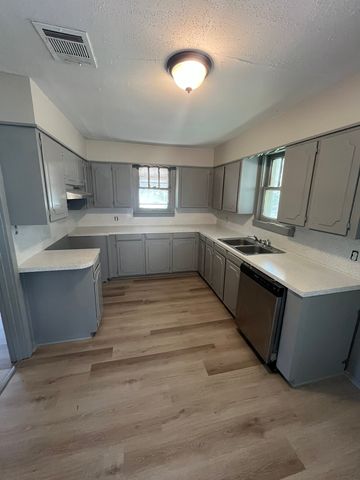 3201 Desoto Street, Shreveport, LA 71109