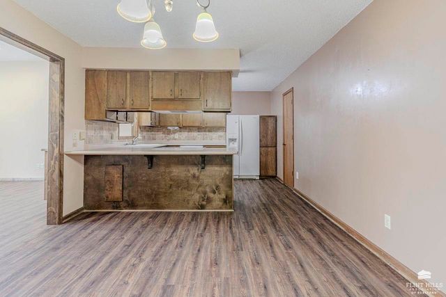 901 Allison Avenue, Manhattan, KS 66502