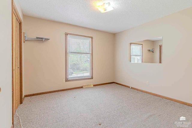 901 Allison Avenue, Manhattan, KS 66502