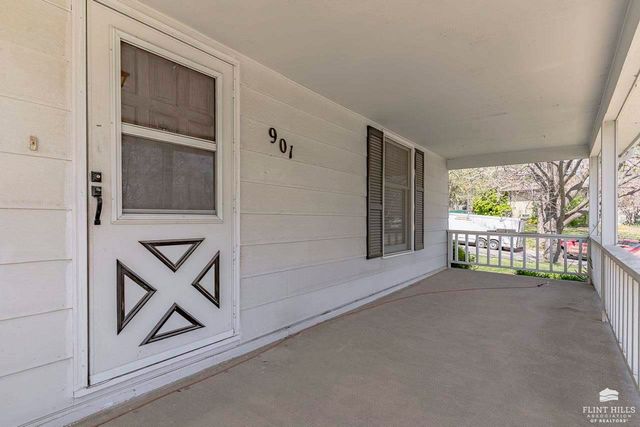 901 Allison Avenue, Manhattan, KS 66502
