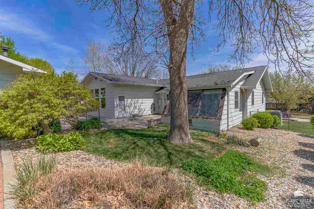 901 Allison Avenue, Manhattan, KS 66502