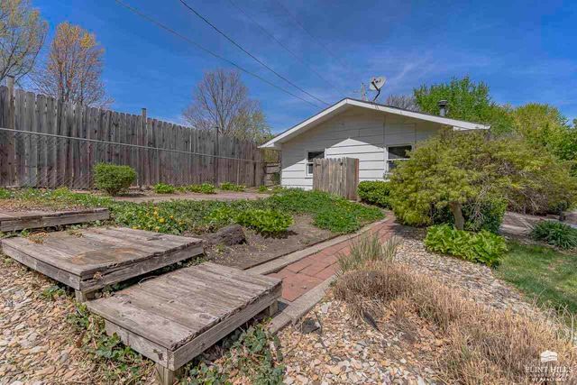 901 Allison Avenue, Manhattan, KS 66502