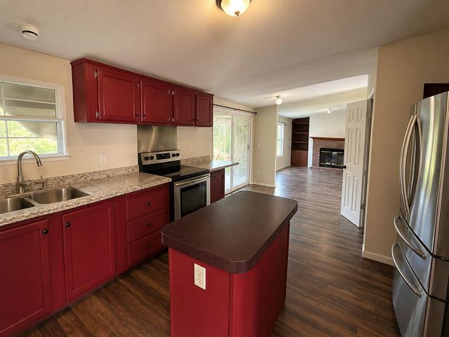 1360 N Bucks Pocket Road SE, Old Fort, TN 37362