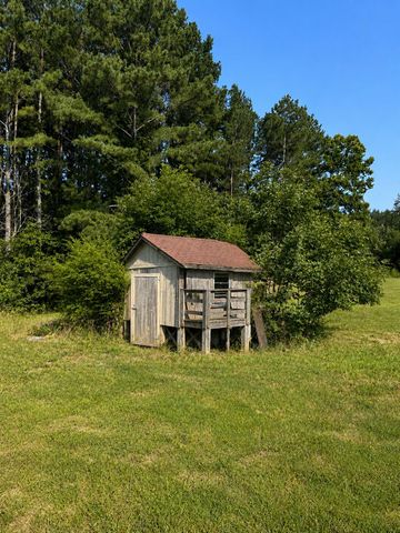 1360 N Bucks Pocket Road SE, Old Fort, TN 37362