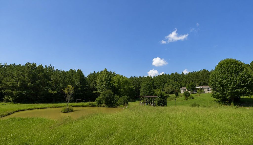 1360 N Bucks Pocket Road SE, Old Fort, TN 37362