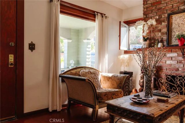 452 Holland Avenue, Highland Park, CA 90042