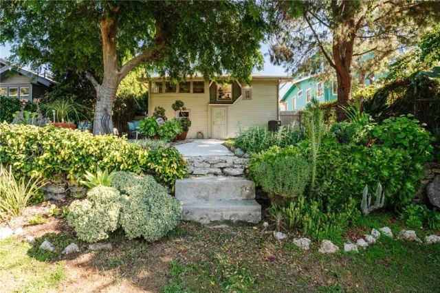 452 Holland Avenue, Highland Park, CA 90042