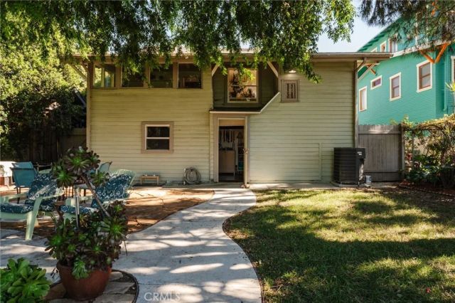 452 Holland Avenue, Highland Park, CA 90042