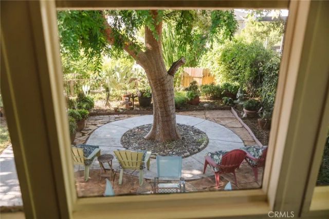 452 Holland Avenue, Highland Park, CA 90042