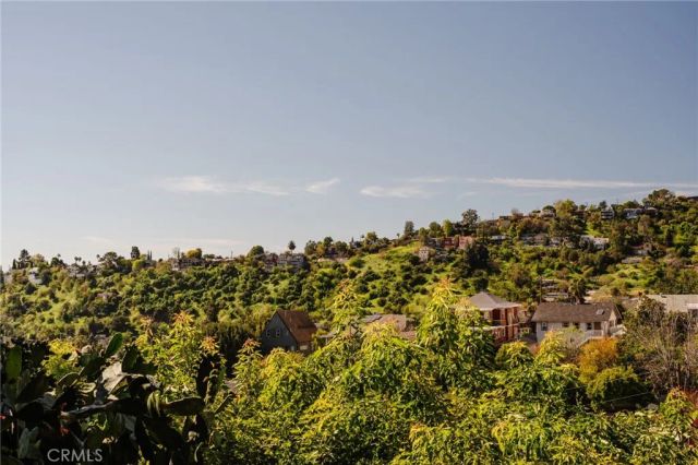 452 Holland Avenue, Highland Park, CA 90042