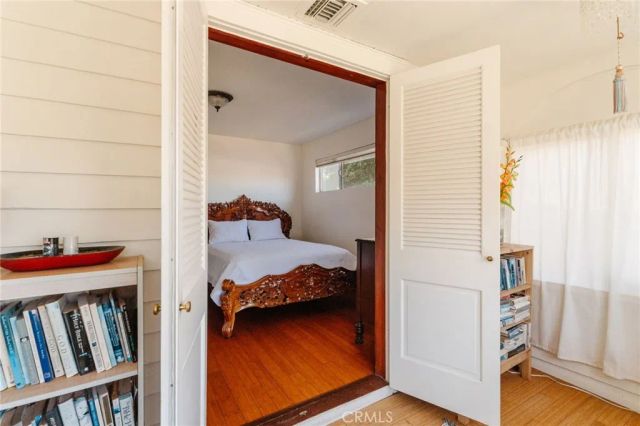 452 Holland Avenue, Highland Park, CA 90042