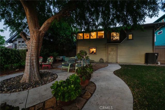 452 Holland Avenue, Highland Park, CA 90042