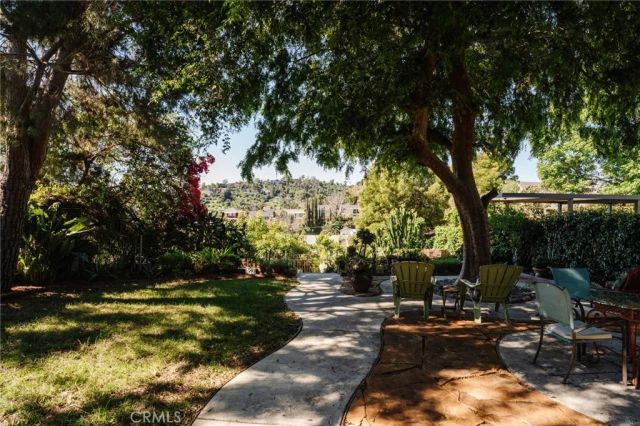 452 Holland Avenue, Highland Park, CA 90042