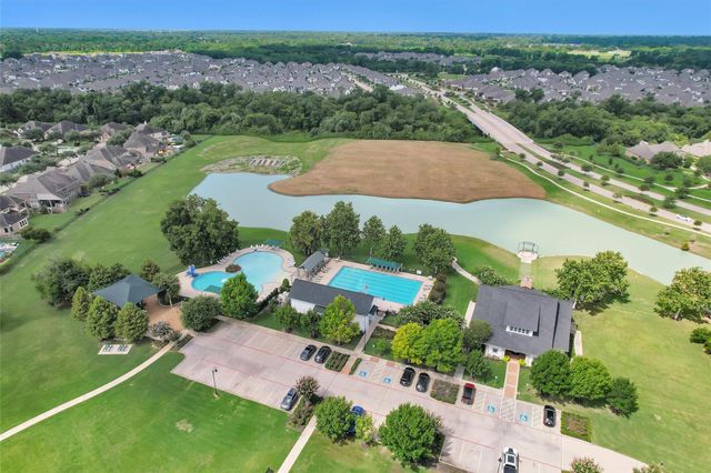 30703 Southern Dewberry Court, Fulshear, TX 77441