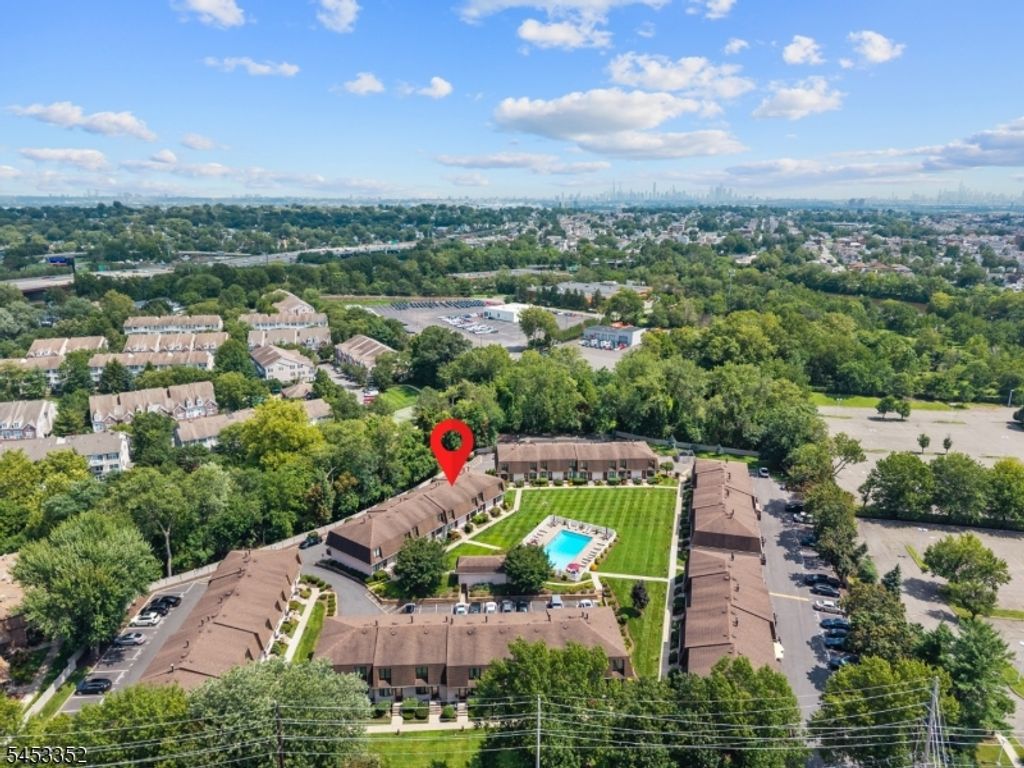 24 River Rd 35, Clifton City, NJ 07014 — photo 3