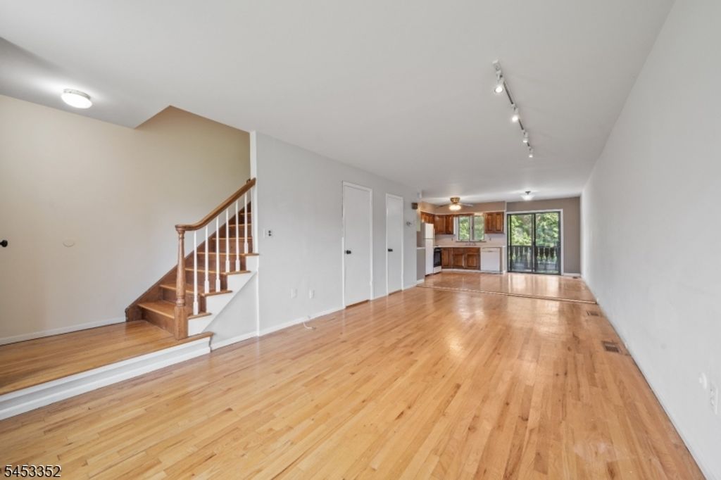 24 River Rd 35, Clifton City, NJ 07014 — photo 5