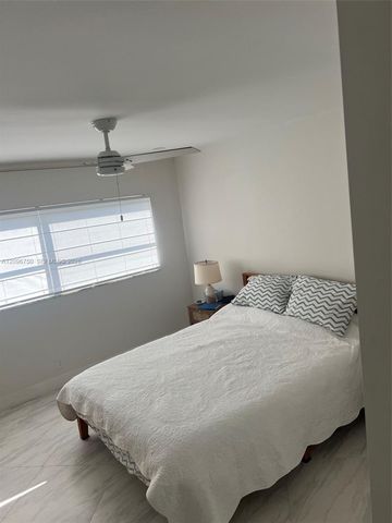 1000 NE 14th Avenue 408, Hallandale Beach, FL 33009