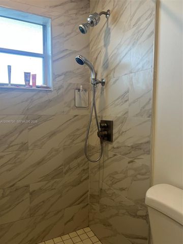 1000 NE 14th Avenue 408, Hallandale Beach, FL 33009