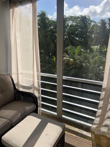1000 NE 14th Avenue 408, Hallandale Beach, FL 33009