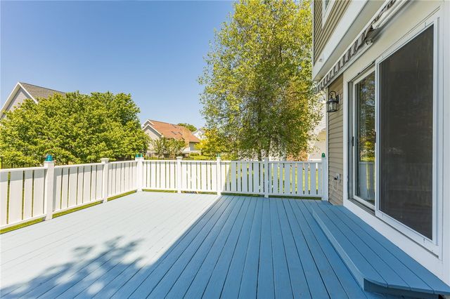 12 Hayfield, Henrietta, NY 14534