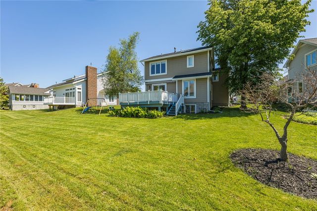 12 Hayfield, Henrietta, NY 14534